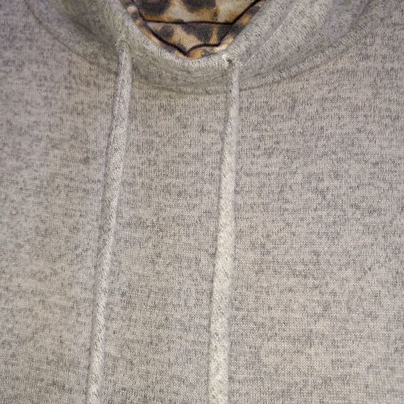 Now N Forever Plus Size Leopard Print Blouse/Sweater - Picture 4 of 7